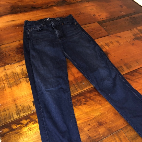 Very lightly worn 7 for all mankind jeans size 27 - Picture 4 of 6